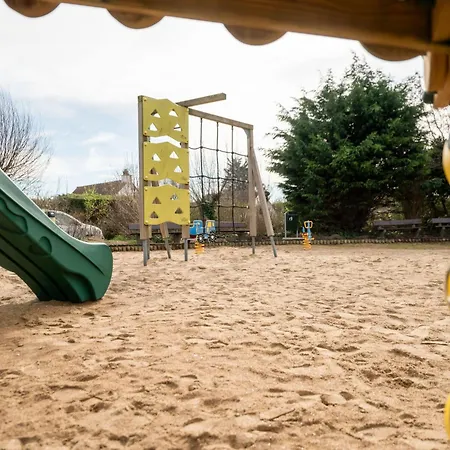 Zeewind Ii A11 With Parking By Interhome * Bredene