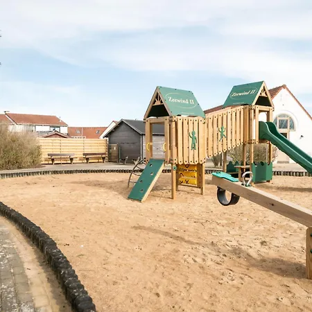 Apartamento Zeewind Ii A11 With Parking By Interhome Bredene