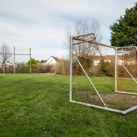 Zeewind Ii A11 With Parking By Interhome * Bredene