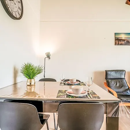 Apartamento Zeewind Ii A11 With Parking By Interhome Bredene